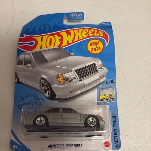 Mattel Other - Hot Wheels Mercedes-Benz 500 E